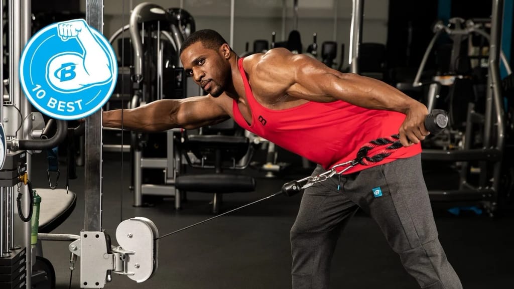 10 nejlepších cviků na triceps pro růst svalů