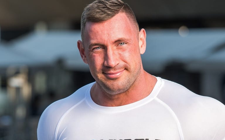 Jak vybrat vhodného fitness trenéra a správně nastavit fitness cíle s Alešem Bursou